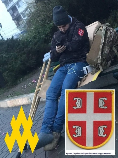 Партизани помітили найманця із Сербії в окупованому Джанкої (фото) 5 Партизани помітили найманця із Сербії в окупованому Джанкої (фото)