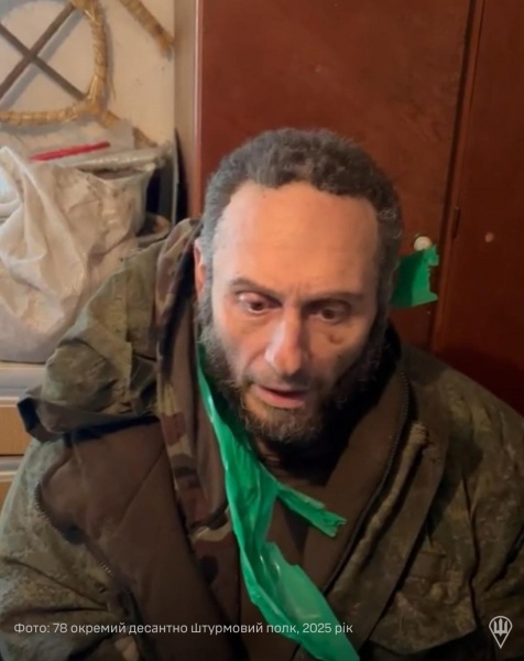 Пішов добровольцем. Десантники підтвердили полон італійського піцайоли і розкрили деталі 2 Пішов добровольцем. Десантники підтвердили полон італійського піцайоли і розкрили деталі