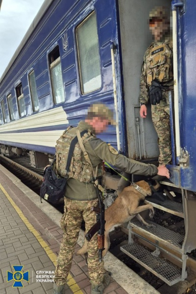 По всьому місту. СБУ проводить безпекові заходи у Сумах 7 По всьому місту. СБУ проводить безпекові заходи у Сумах
