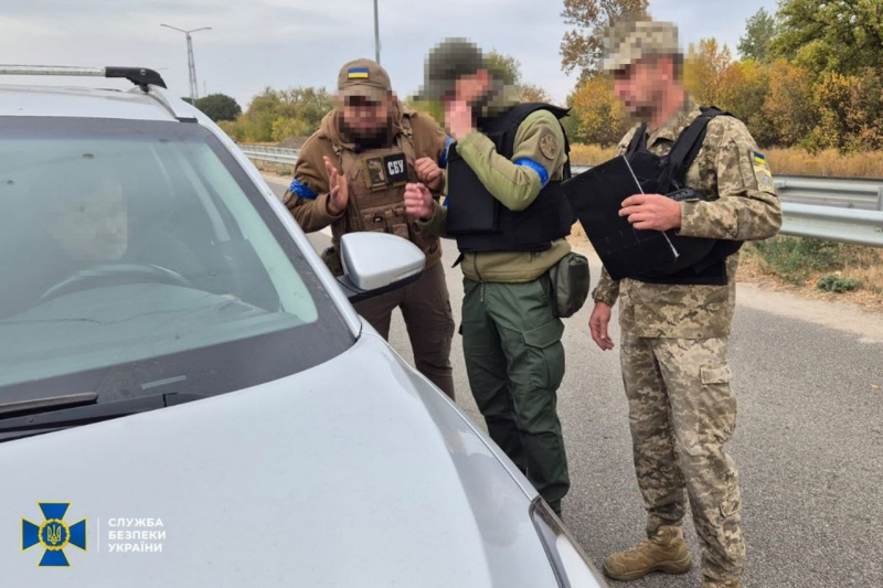 По всьому місту. СБУ проводить безпекові заходи у Сумах 1 По всьому місту. СБУ проводить безпекові заходи у Сумах