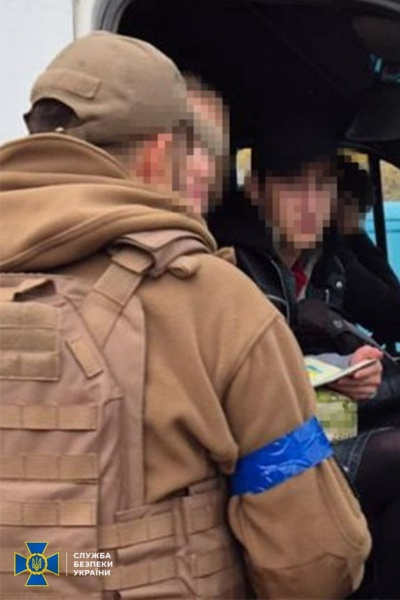 По всьому місту. СБУ проводить безпекові заходи у Сумах 5 По всьому місту. СБУ проводить безпекові заходи у Сумах