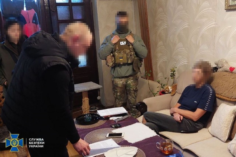 "Полювали" на ППО Patriot в Києві та Черкасах. СБУ затримала двох агентів РФ 6 "Полювали" на ППО Patriot в Києві та Черкасах. СБУ затримала двох агентів РФ