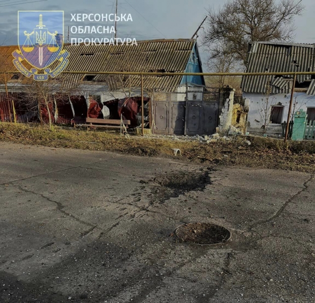 Поранено 6 поліцейських. Окупанти обстріляли Херсонську область 1 Поранено 6 поліцейських. Окупанти обстріляли Херсонську область