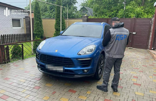 ''Porsche на тестя'': у замначальника полиции нашли 14 млн незаконных активов 