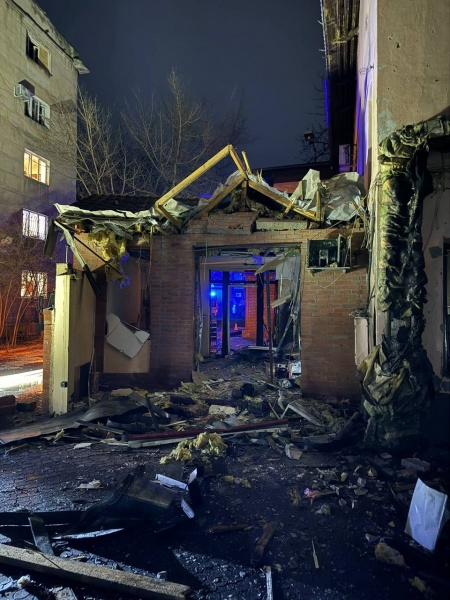 Пожежа в багатоповерхівці та 6 поранених: наслідки нічної атаки "Шахедів" по Одесі