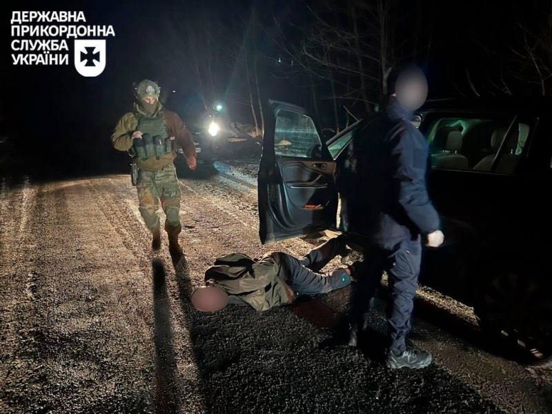 Прикордонники викрили нову схему виїзду ухилянтів (фото)