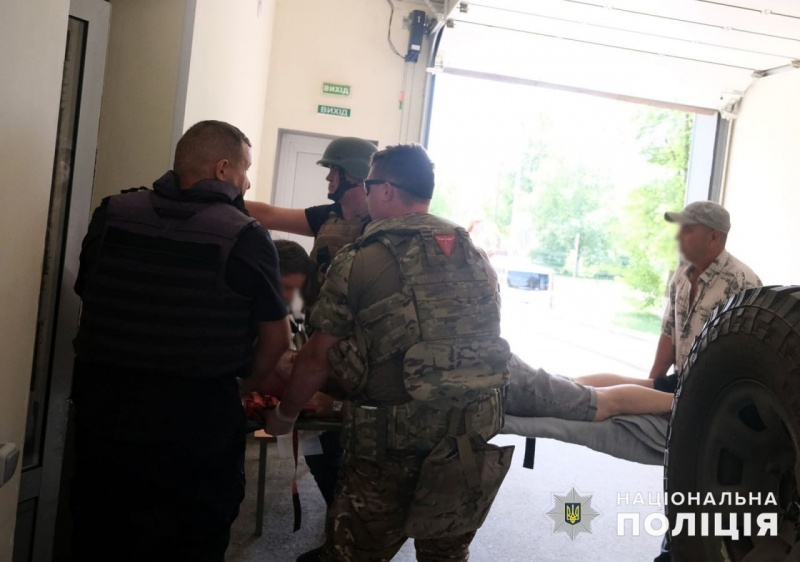 Ракетний удар по Покровську: кількість постраждалих зросла до 40, серед них троє дітей