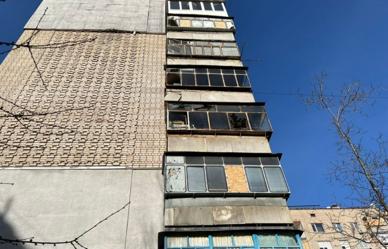 РФ масовано вдарила по Нікопольському району: є загиблий і поранена