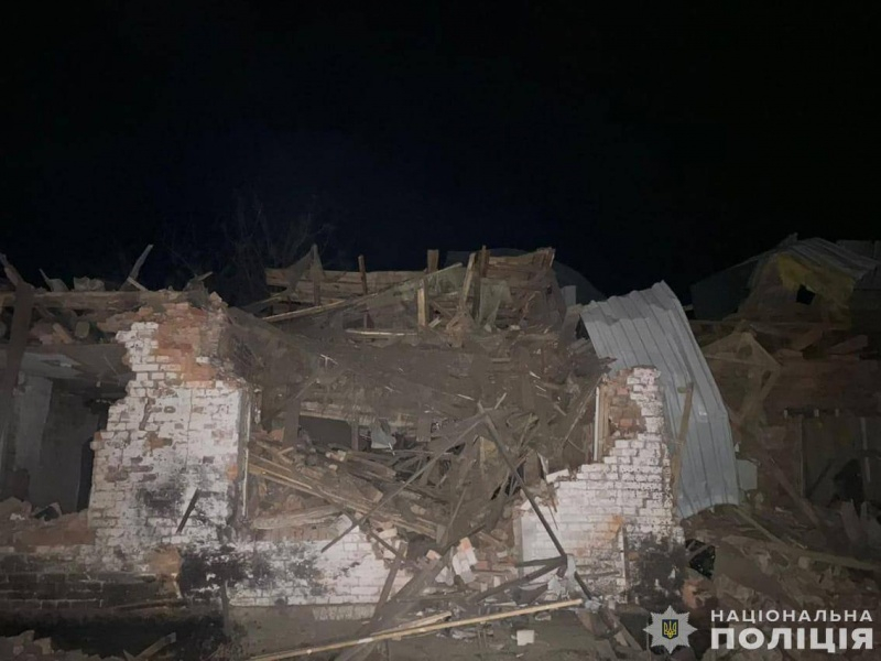 Росіяни обстріляли КАБами місто в прикордонні Чернігівської області, є поранені 2 Росіяни обстріляли КАБами місто в прикордонні Чернігівської області, є поранені