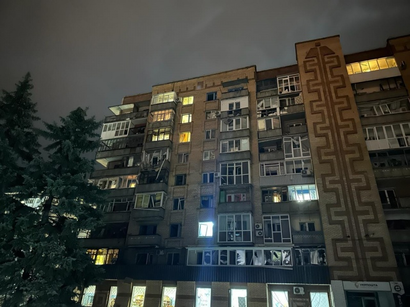 Росіяни ракетами вдарили по Краматорську: є поранені, пошкоджені багатоповерхівки 2 Росіяни ракетами вдарили по Краматорську: є поранені, пошкоджені багатоповерхівки