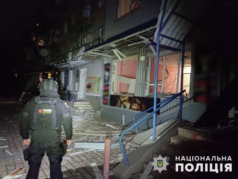 Росіяни вночі обстріляли вокзал в Костянтинівці, є поранена та руйнування 1 Росіяни вночі обстріляли вокзал в Костянтинівці, є поранена та руйнування