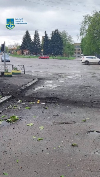 Росіяни з артилерії обстріляли Сумську область: є загиблий та поранені
