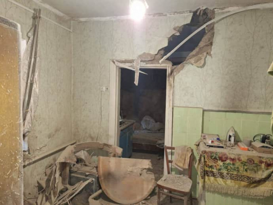 Россияне под утро атаковали Днепропетровскую область: ранили ребенка 1 Россияне под утро атаковали Днепропетровскую область: ранили ребенка