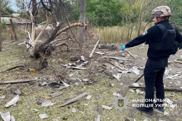 Россияне сбросили на Константиновку бомбу &laquo;ФАБ-250&raquo;: погибли пять человек 