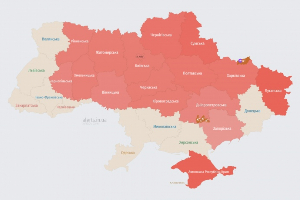 Россияне запустили ударные БпЛА с севера и юга 