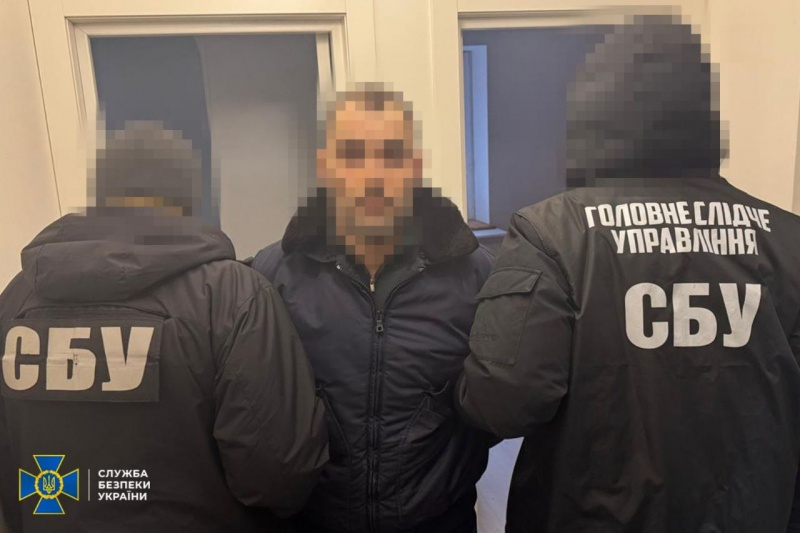 Шпигували за відомими волонтерами й посадовцями. СБУ викрила мережу агентів ФСБ