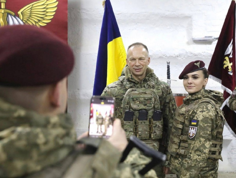 Сирський приїхав до військових на Курський напрямок 7 Сирський приїхав до військових на Курський напрямок