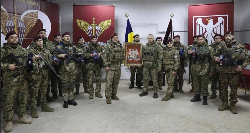 Сирський приїхав до військових на Курський напрямок 1 Сирський приїхав до військових на Курський напрямок