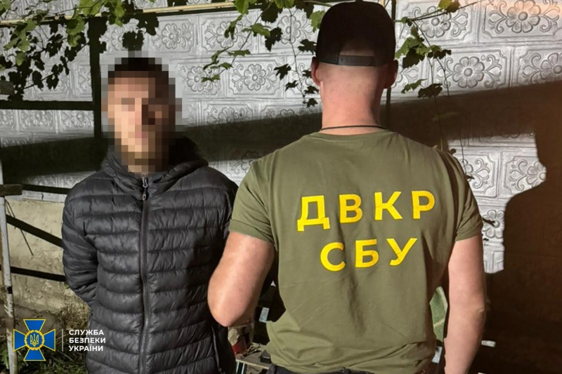 Став коригувальником. СБУ спіймала дезертира, який перейшов на бік росіян