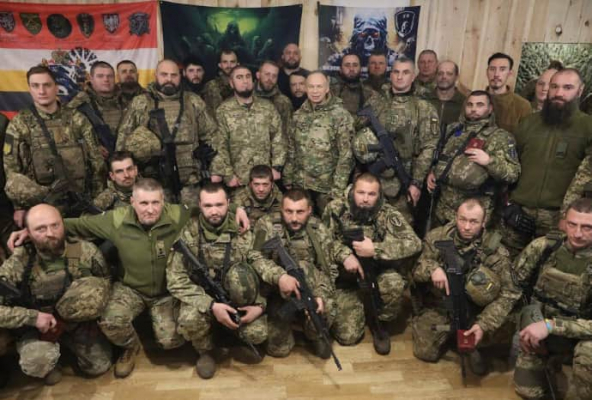 Сырский посетил Курское направление: Потери врага там более 38 тысяч человек 3 Сырский посетил Курское направление: Потери врага там более 38 тысяч человек