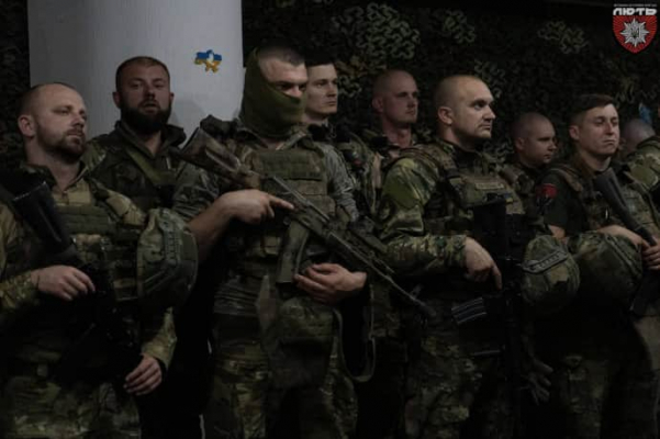 Сырский посетил штурмовую бригаду Нацполиции ''Лють'' в Донецкой области 2 Сырский посетил штурмовую бригаду Нацполиции ''Лють'' в Донецкой области