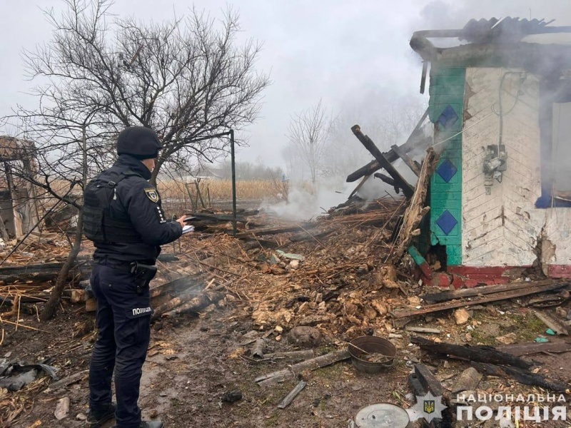 У Чернігівській області "Шахед" влучив у будинок: фото наслідків 4 У Чернігівській області "Шахед" влучив у будинок: фото наслідків