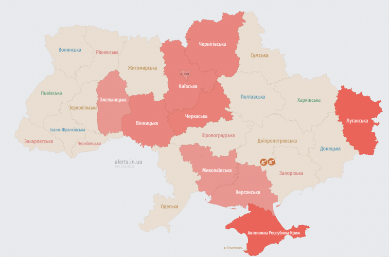 У Києві та низці областей оголосили повітряну тривогу: повідомляють про атаку "Шахедів" 1 У Києві та низці областей оголосили повітряну тривогу: повідомляють про атаку "Шахедів"