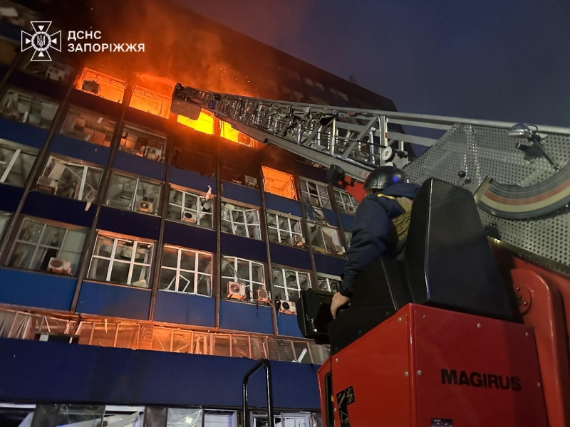 Удар КАБами по Запоріжжю: кількість поранених сильно зросла 7 Удар КАБами по Запоріжжю: кількість поранених сильно зросла