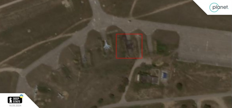 Удар по аеродрому Бельбек: наслідки влучать показали на фото з супутника 4 Удар по аеродрому Бельбек: наслідки влучать показали на фото з супутника