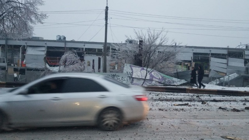 Удари по ТЦ і будинках, люди під завалами: наслідки атаки РФ по Кривому Рогу та району