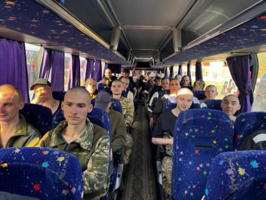 Украина вернула из плена 277 воинов 