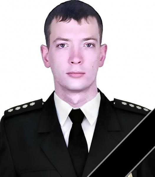 В Донецькій області правоохоронець загинув через ворожий удар по службовому авто