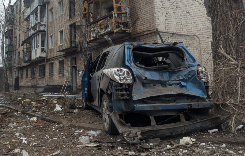 В Кривому Розі завершили рятувальну операцію, число поранених зросло (фото) 3 В Кривому Розі завершили рятувальну операцію, число поранених зросло (фото)