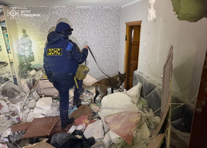 В Сумській області завершили рятувальні роботи після удару РФ по багатоповерхівці