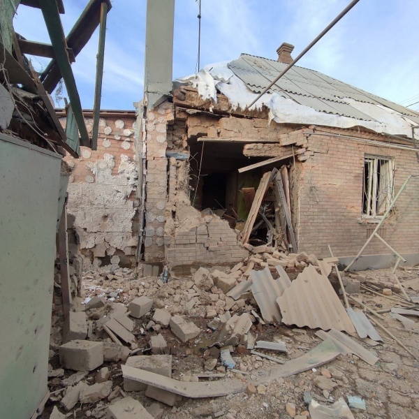 Військові РФ обстріляли Нікопольський район: є поранений