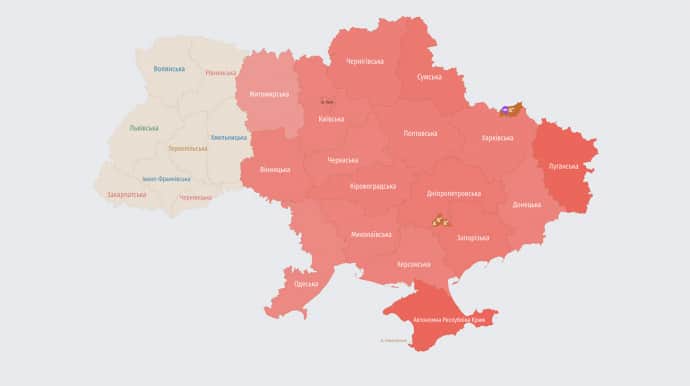 Вражеские БпЛА атакуют Украину с разных направлений 