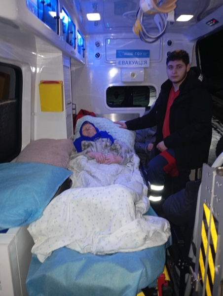 З громади на прикордонні Чернігівської області евакуювали десятки жителів 4 З громади на прикордонні Чернігівської області евакуювали десятки жителів