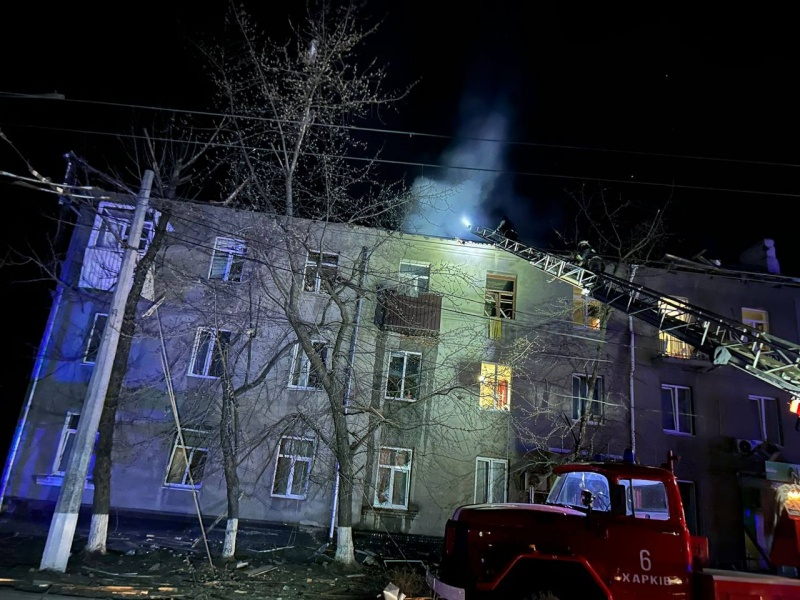 З'явилися фото і відео наслідків удару "Шахедів" по Харкову